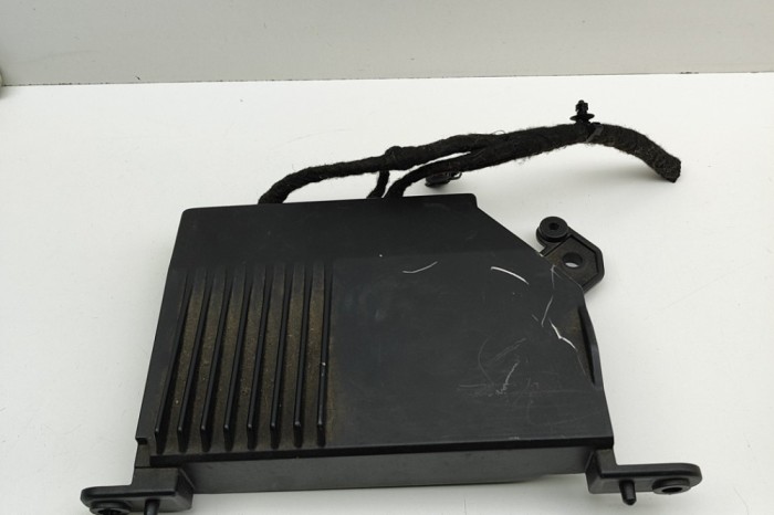 Amplificator de sunet VOLVO V60 II 225, 227 2019 OEM: P31456840AA,31456840,PV00008B 30834132