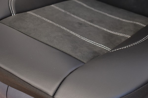 SET HUSE SCAUN EXCLUSIVE LEATHER &amp; ALCANTARA