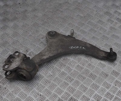 Braț inferior dreapta față VOLVO V60 2012 2108428 foto