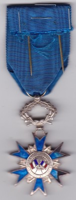 Franta Ordre National Du Merite Medalie Ordinul national de merit cavaler 1963 foto