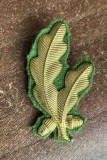 C7 - petlite militare - single 5 - laur mic - auriu - verde graniceri - piesa colectie