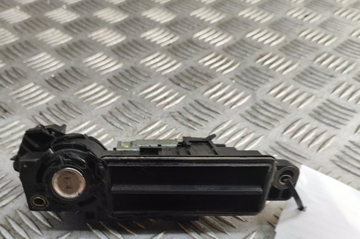 Comutator deschidere haion MERCEDES-BENZ CLS C219 2005 OEM: A2037500693 31383569