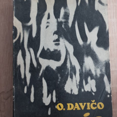 Poezia - Oskar Davico (traducere Gellu Naum)