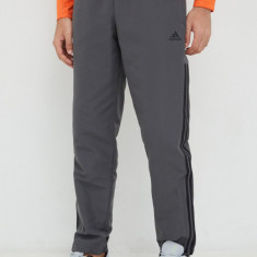 adidas pantaloni de trening barbati, culoarea gri, neted