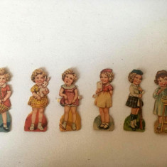 * Set 6 fetite de carton (6cm), vintage, vechi, deosebite, in cutie de plastic