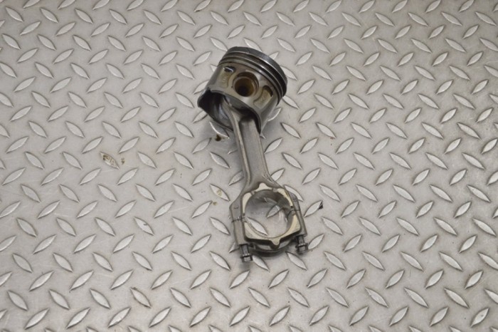 Piston OPEL INSIGNIA A G09 2010 OEM: 664 19411449