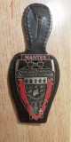 QW8 11 - Insigna - tematica militara - pompieri din Nantes - suport piele, Europa