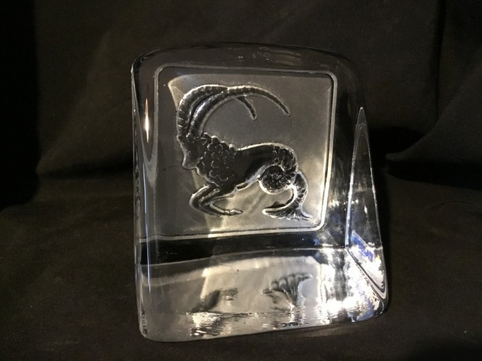 Prespapier cristal design Paul Isling realizat de Nypro Sweden zodia Capricorn !
