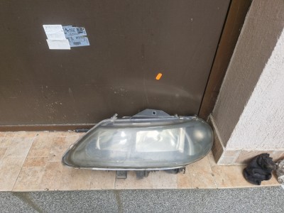 Far st&amp;acirc;nga Renault Laguna 1 foto