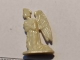 bnk jc Figurina inger - surpiza margarina Ei-fein