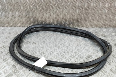 Garnitura ușă st&amp;acirc;nga față AUDI Q4 SUV F4B 2022 OEM: 11A867911B | 22748341 foto