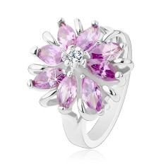 Inel lucios, argintiu, floare strălucitoare formată din zirconii colorate &icirc;n formă de bob - Marime inel: 57, Culoare: Transparent