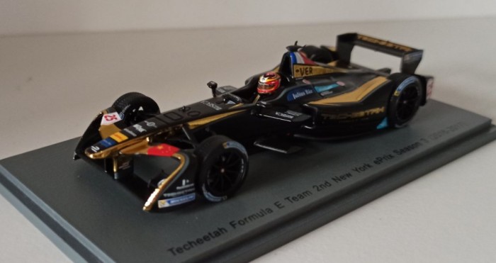Macheta Techeetah (JE Verne) Formula E Gen 1 2016-2017 - Spark 1/43