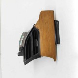 Gura de ventilație planșa de bord TESLA MODEL X 2020 OEM: 1045861-13-C,1023244-00-D 29812160