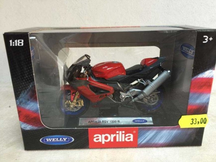 Macheta motocicleta Aprilia RSV 1000R