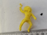 bnk jc Indian cu tomahawk pozitie calare - figurina neidentificata
