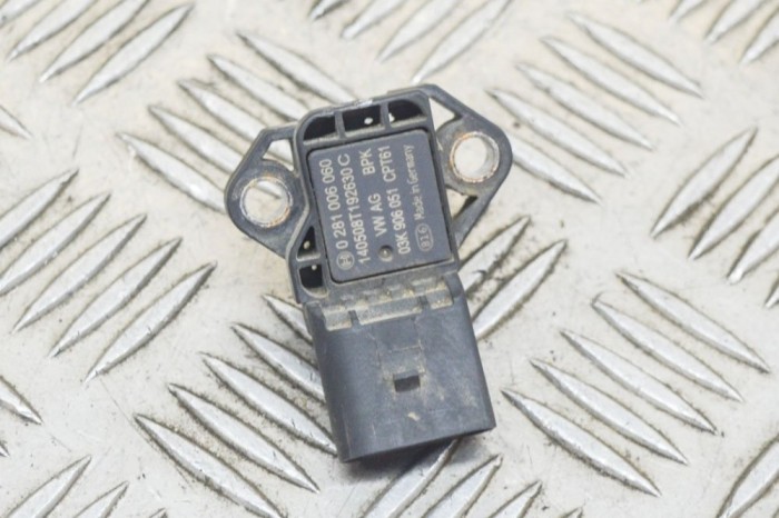 Senzor MAP AUDI Q5 8R 2014 OEM: 03K906051,0281006060 12477532