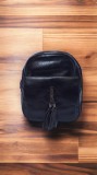 Cumpara ieftin Rucsac damă cu fermoar negru
