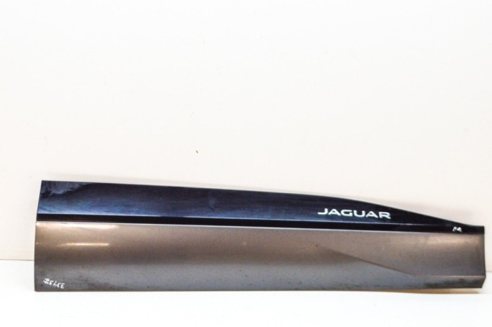 Bandou inferior ușă dreapta față JAGUAR I-PACE X590 2019 OEM: J9D3-21064-A 13933065