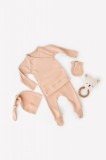 Cumpara ieftin Set 4 piese: bluza, pantaloni, caciulita si manusi din bumbac organic si modal - Somon, BabyCosy (Marime: 0-3 Luni)