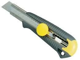 Cutter MPO 9 mm STANLEY.