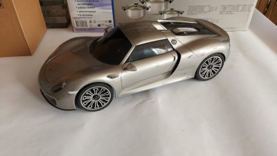 PORSCHE 918 SPYDER MASINA JUCARIE PLASTIC SCALA 1/14 foto