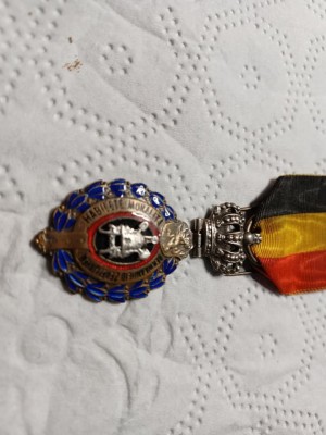 Medalia Ordinul Muncii Belgia foto