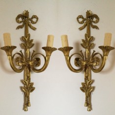 Superbă pereche de aplice din bronz masiv in stilul francez Empire