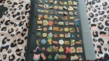 Lot 80 Insigne diferite straine-pinuri-oferta-Lot-2