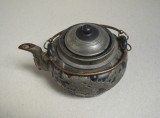 Ceainic Hor Chung Weihaiwei de ceramica cu dragoni de cositor China cca 1920