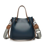 Cumpara ieftin Geanta de dama, Isola GT3220, Albastru