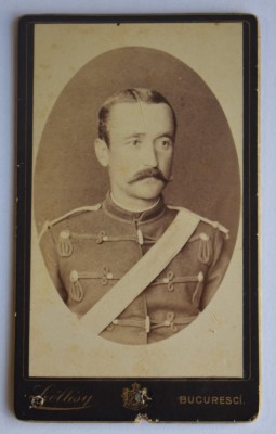 CDV Atelier Romania Bucuresti Bucuresci Bucarest Szollosy barbat in uniforma militar foto
