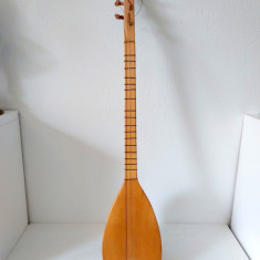 DD - Instrument muzical cu coarde, oriental, Cura / Baglama / Saz, de lemn