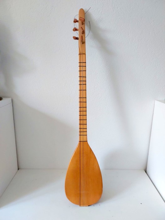 DD - Instrument muzical cu coarde, oriental, Cura / Baglama / Saz, de lemn