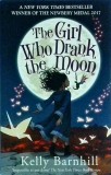 Kelly Barnhill - The Girl Who Drank the Moon