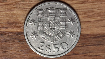 Portugalia - moneda de colectie - 2.5 escudos 1983 - barca panze - superba ! foto