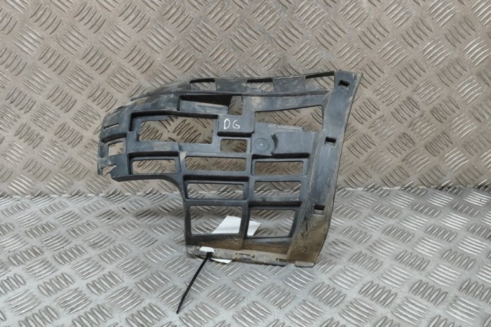 Suport bara de protecție dreapta spate VW CADDY III Variant 2KB, 2KJ, 2CB, 2CJ 2014 OEM: 2K0807378 28592383