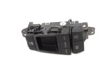 TOYOTA RAV 4 V XA50 2019 OEM: 75L727 SKU: 16041583