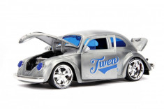 Masina metalica Volkswagen Beetle 1959 scara 1:24 foto