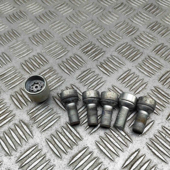 Set prezon antifurt AUDI TT FV3 2020 OEM: 4F0698139C 32236438