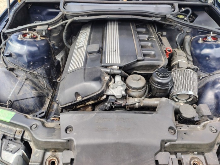 BMW E46 2.5i NFL