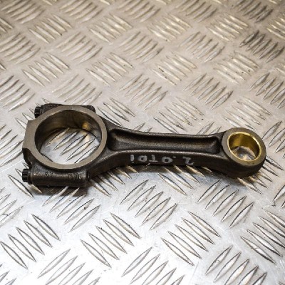 Biela VW TOURAN 1T1, 1T2 2010 OEM: 06A198401 2357511 foto
