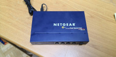 Netgear Dual Speed Hub DS 104 100 MBPS #61097GAB foto