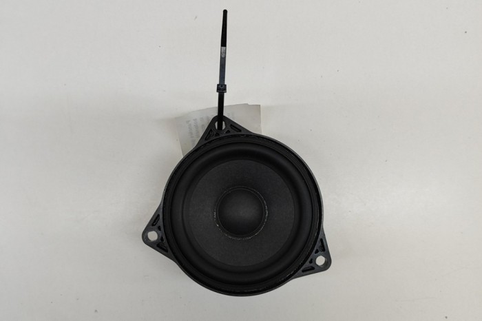 Difuzor planșa de bord TESLA MODEL Y 2021 OEM: 1079742-00-B 22597802