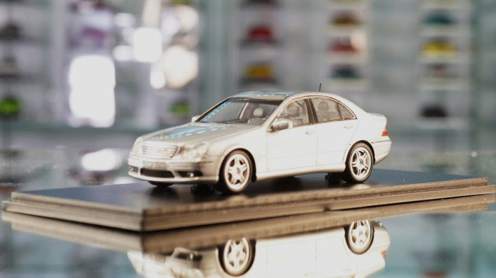 2001 Mercedes-Benz C55 AMG - Spark 1/43