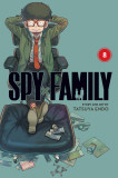 Cumpara ieftin Spy x Family Vol. 8