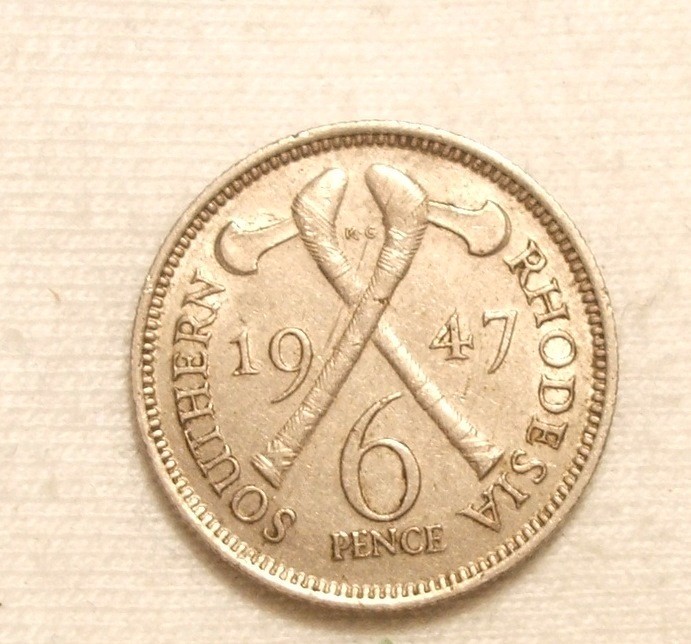 RHODESIA 6 PENCE 1947