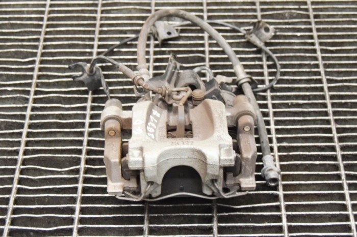 Etrier de fr&acirc;nă dreapta spate JAGUAR E-PACE X540 2020 OEM: JK72-2K327-AA 11811488