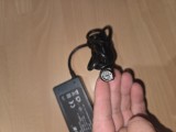 alimentator cu 2 tensiuni 12 volti si 5 volti