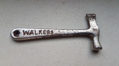 C874-Ciocanel vechi USA WALKERS &amp;amp; Toffee metal perioada interbelica, probabil anii 1920-40. foto